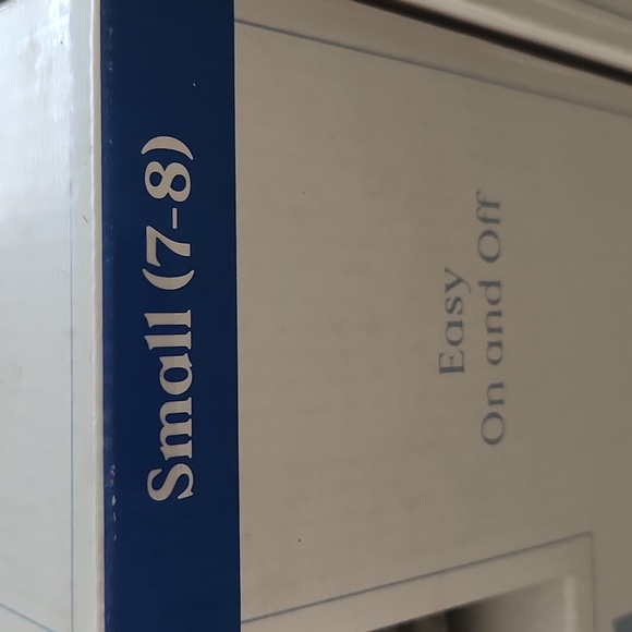 Nestwell SALE $10 - Picture 2 of 6